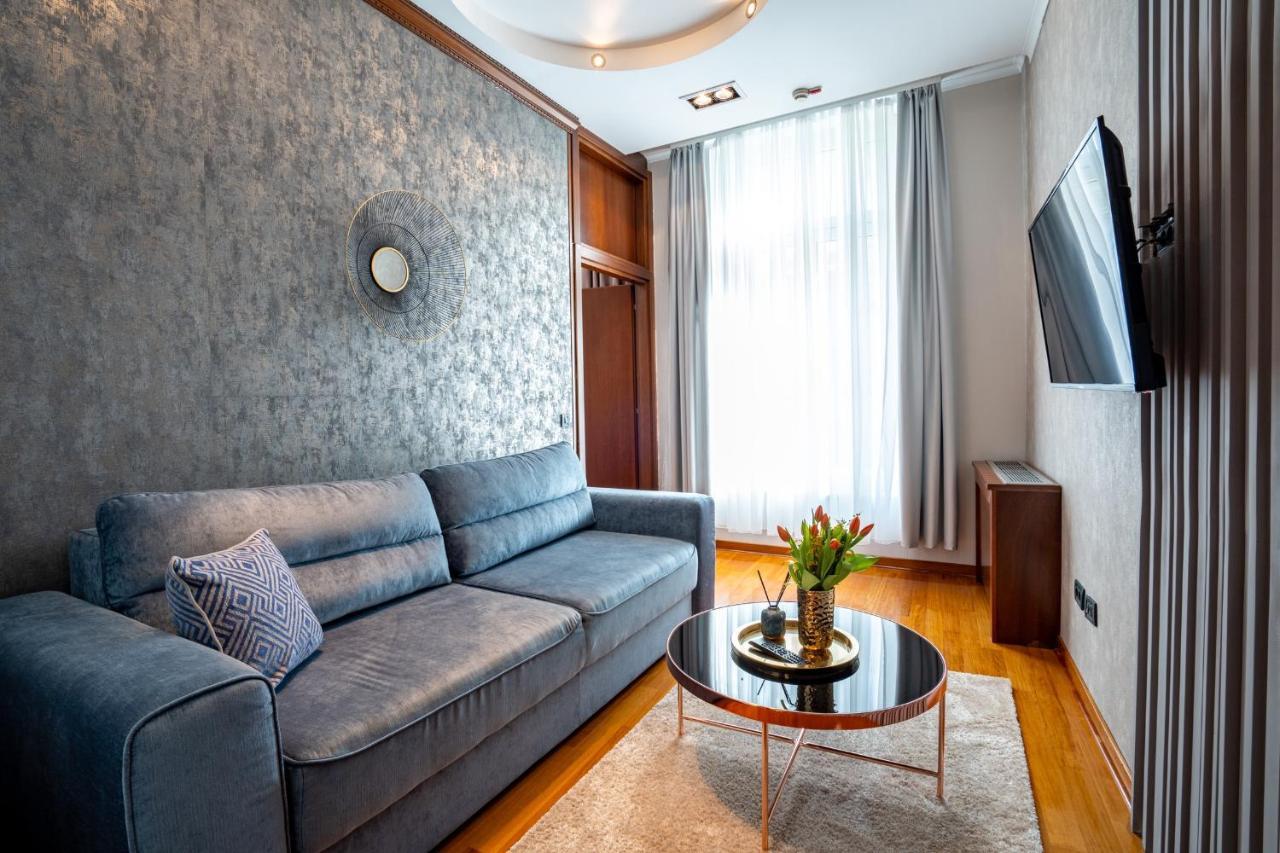 Natali Luxury Suites Belgrado Esterno foto