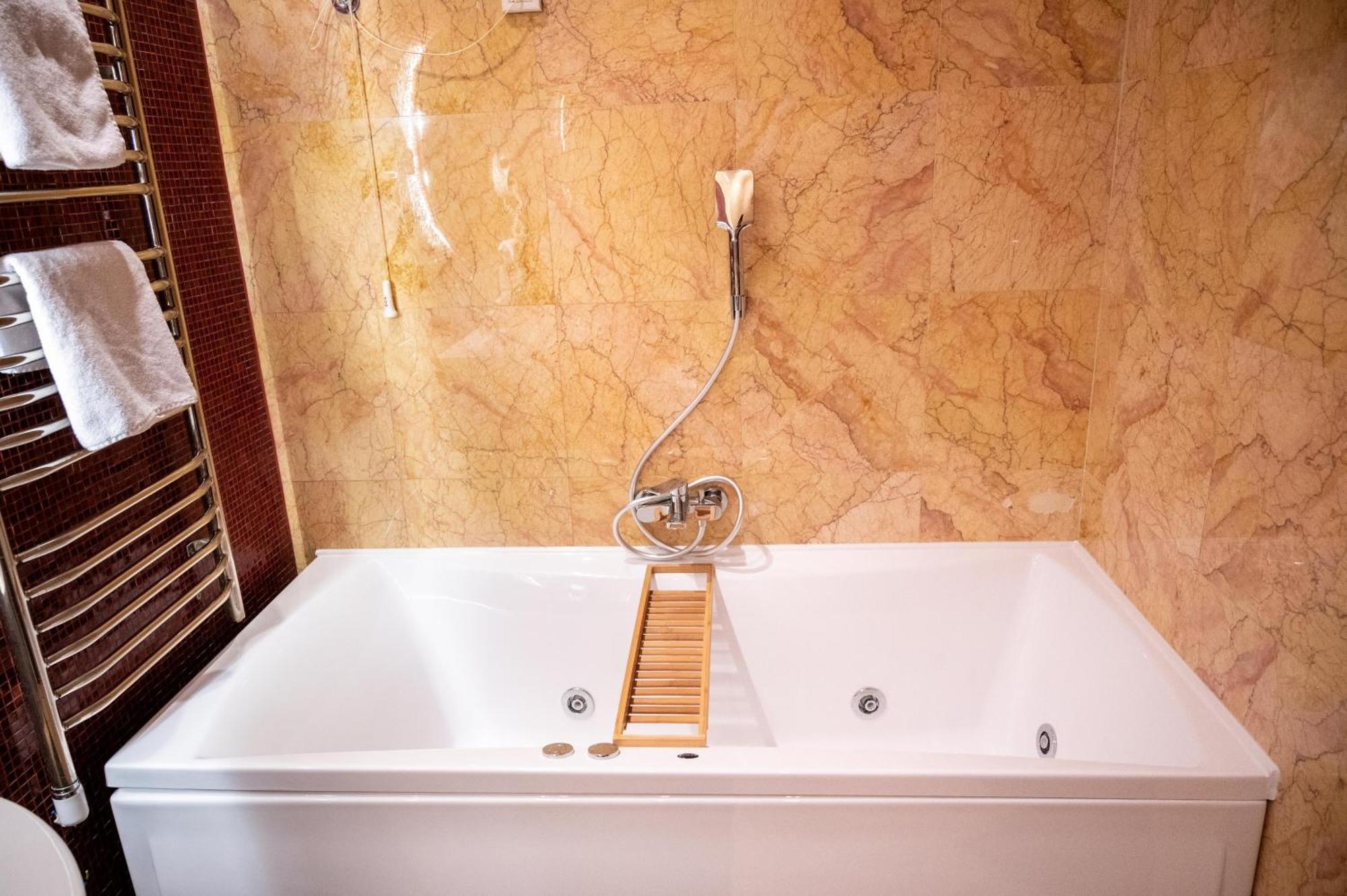Natali Luxury Suites Belgrado Esterno foto