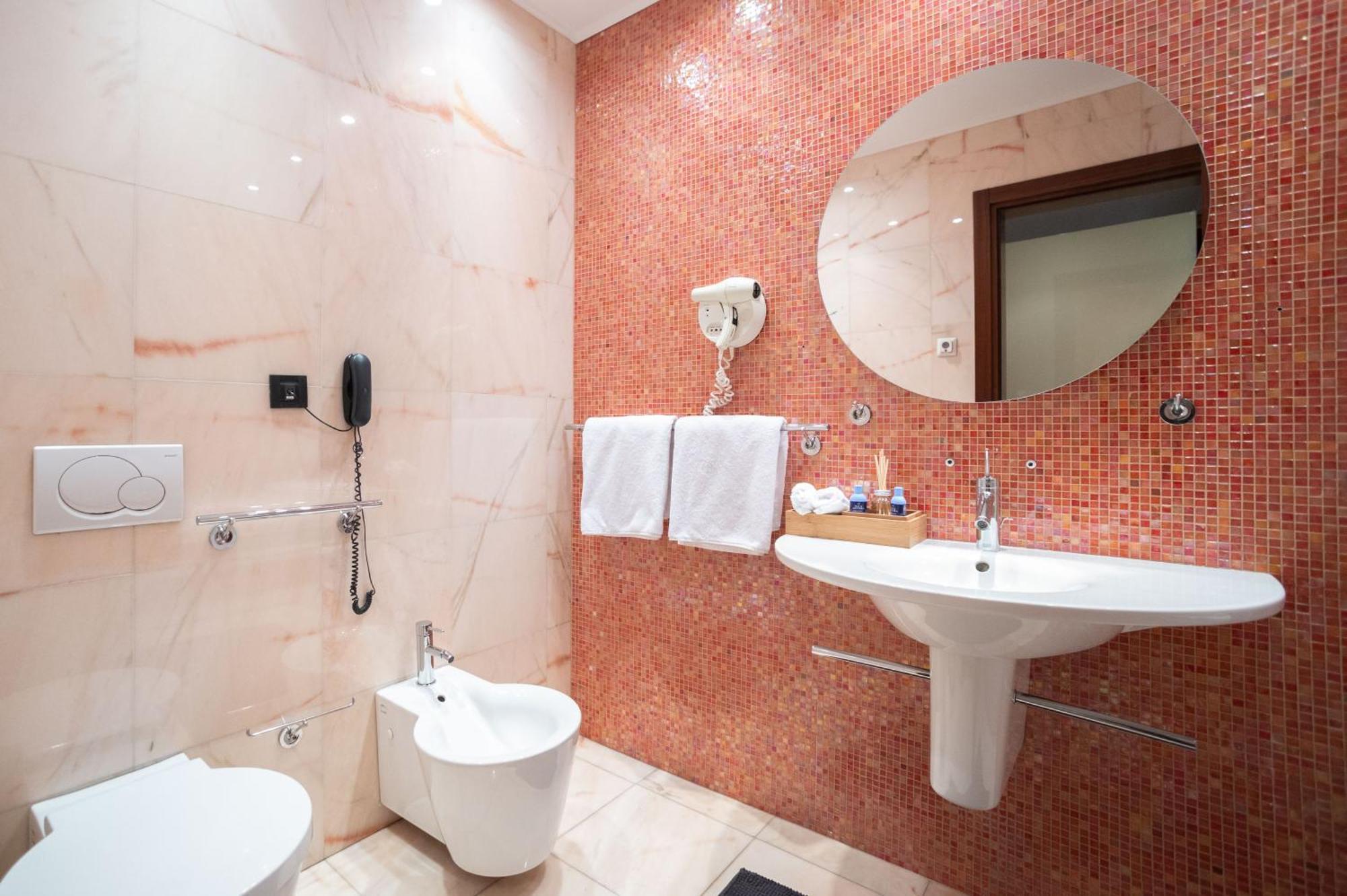 Natali Luxury Suites Belgrado Esterno foto